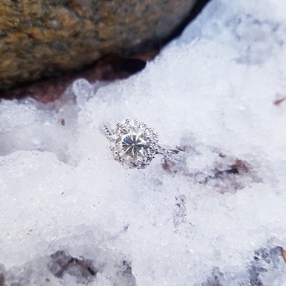 2ct Moissanite Halo Split Shank Sterling 925 Silve - Picture 2 of 8